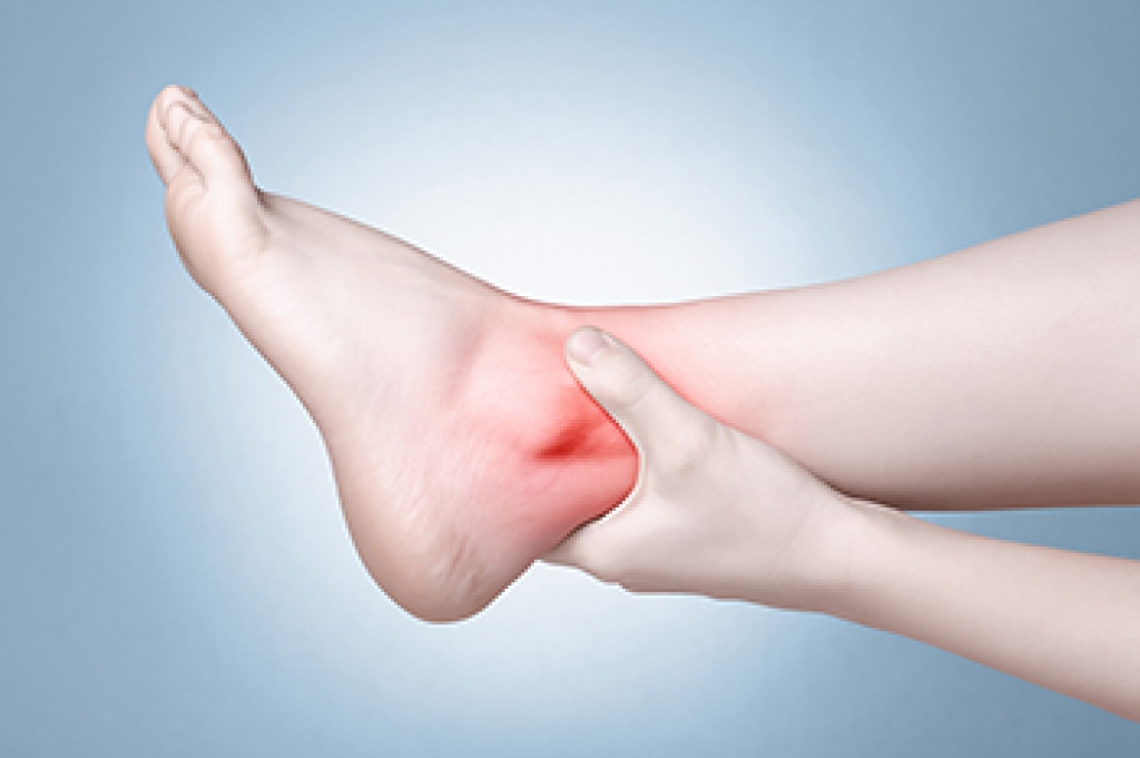 How Podiatry Helps With Ankle Pain